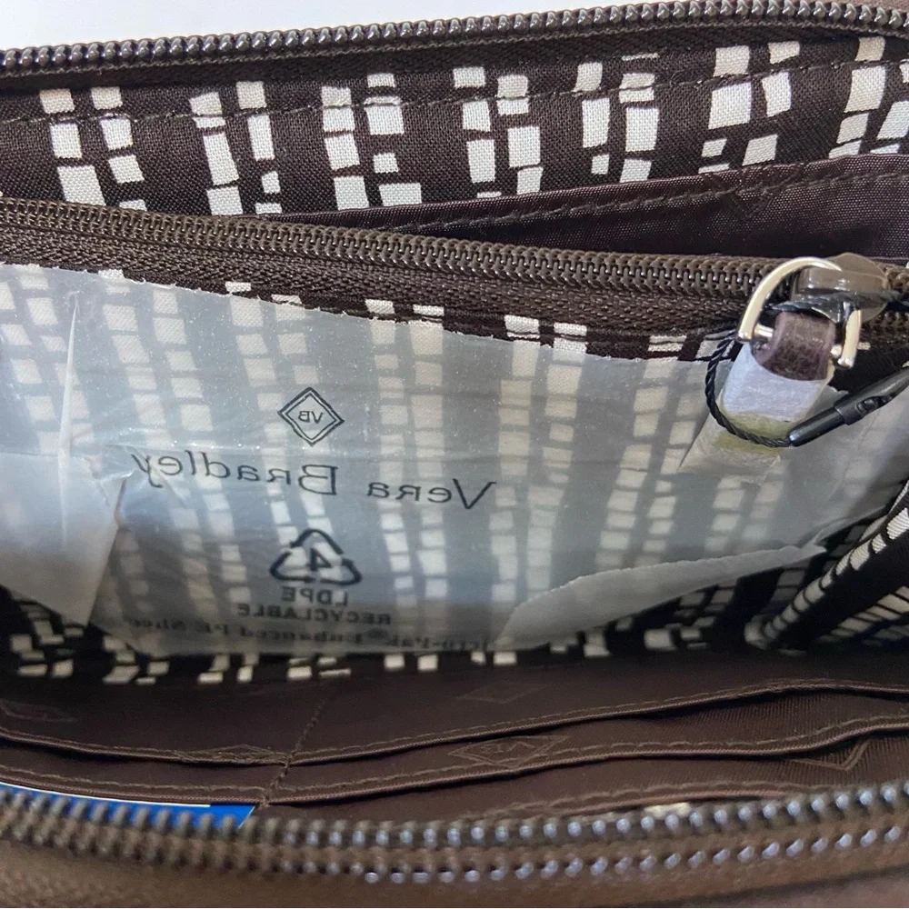 Vera Bradley Wallet RFID Georgia Rain Forest Black Blue Green Zip Quilted Zip - Picture 10 of 10